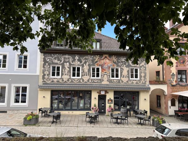 historische Ludwigstrasse in Partenkirchen