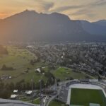Skisprungschanze Garmisch-Partenkirchen, Olympiastadion, Schanzenführung, Ausblick, Sonnenuntergang