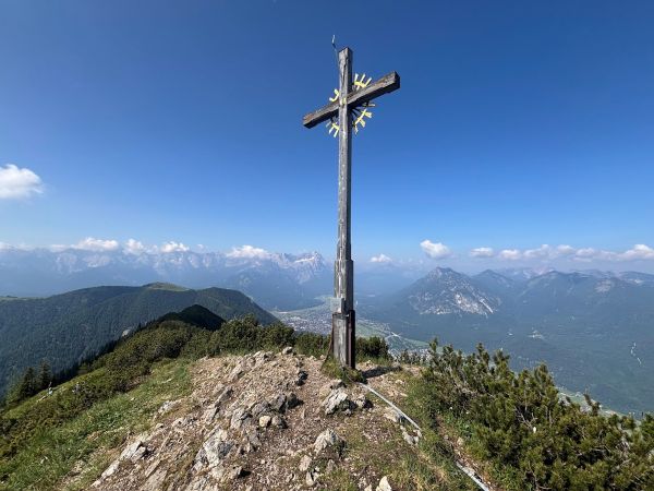 Gipfelblick vom Hohen Fricken